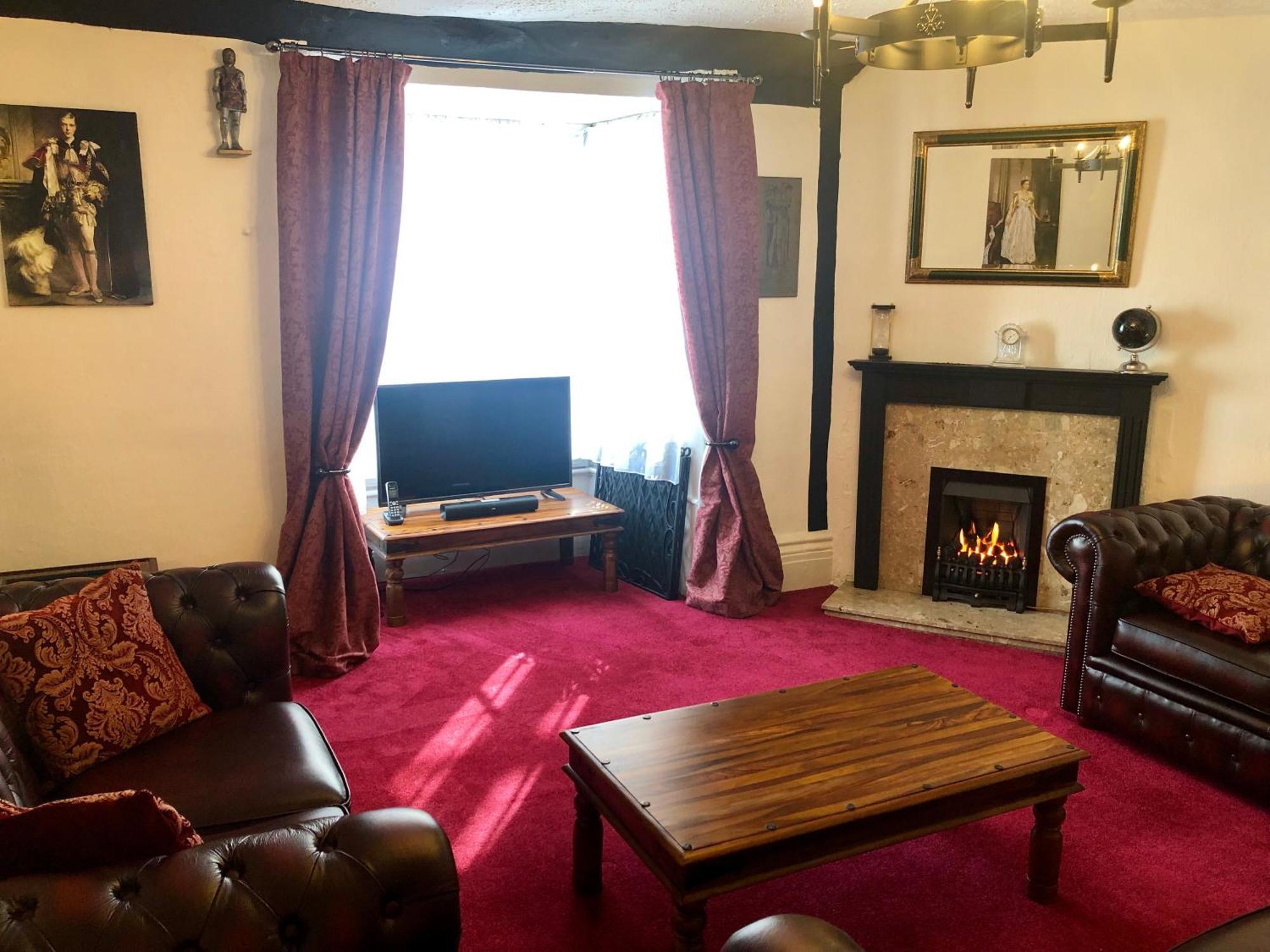 Church View Let - - Sleeps 6 Rye